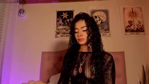 effy online show from February 15, 2:52 am