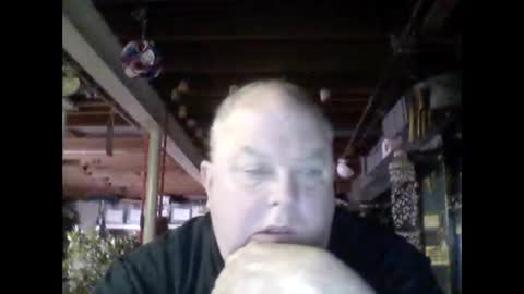 efriff online show from April 5, 12:46 pm