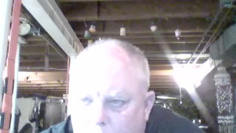 efriff online show from July 31, 8:52 pm