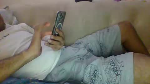 Snapshot of egyman2022 chatting on March 27, 9:03 pm Im momo 35 Egyptian at Dubai online show from March 27, 9:03 pm