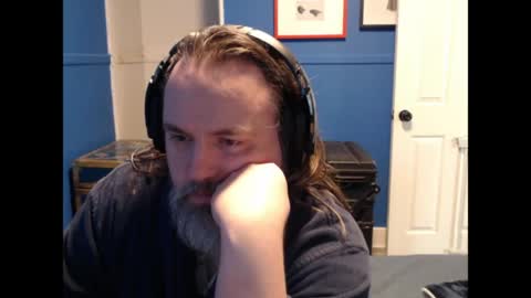 Snapshot of ehmac84 chatting on May 30, 4:37 pm Eh Mac online show from May 30, 4:37 pm