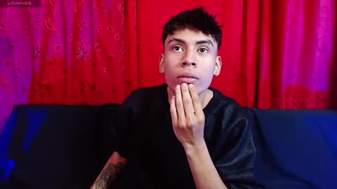 ehtan_brown online show from April 28, 2:49 am