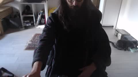 eighthundredeightyeight online show from March 1, 10:17 am