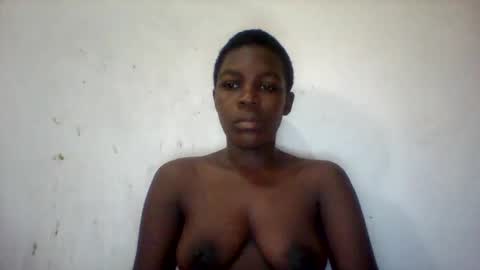 Snapshot of eileen_en chatting on April 21, 11:49 am eileen_en online show from April 21, 11:49 am