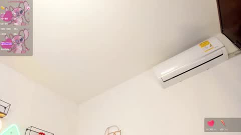 eileenn tanihara online show from January 26, 12:11 pm