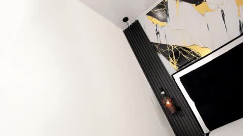 eileenn tanihara online show from November 26, 10:38 am