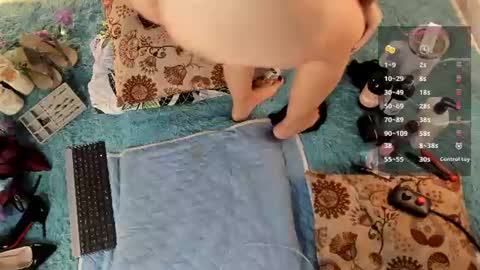 Snapshot of eilin_clio chatting on July 22, 7:05 pm Eilin online show from July 22, 7:05 pm