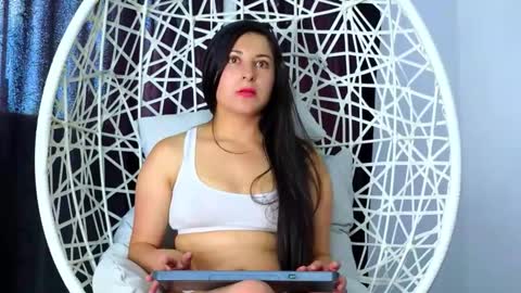 eimy__cute online show from October 2, 8:05 pm