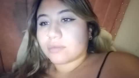 EIMY   MODEL INDEPENDENT online show from April 15, 7:59 am