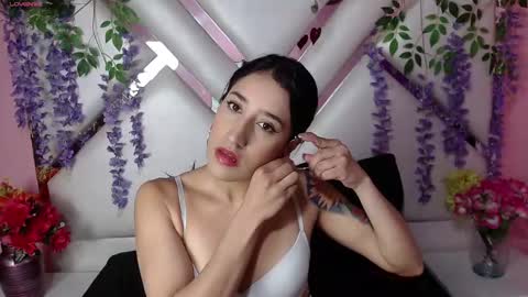 eimy_cutte online show from December 9, 2:06 pm