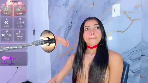 Snapshot of eimy_mason chatting on November 6, 9:48 pm Eimy online show from November 6, 9:48 pm