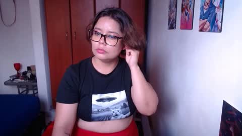 Snapshot of eimy_saenzz chatting on November 20, 6:40 pm eimy_saenzz online show from November 20, 6:40 pm