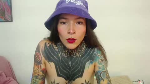 Carla online show from January 8, 6:52 pm