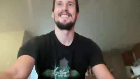 ein393 online show from December 22, 3:20 pm