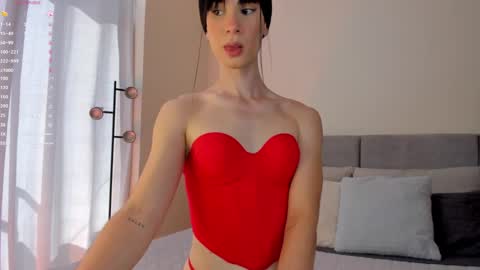 Einyel  online show from January 13, 7:53 pm