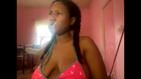 Eirondra Valeen online show from April 2, 10:46 am