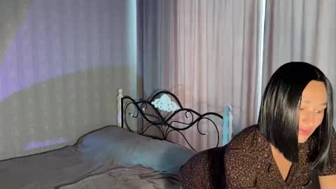 Snapshot of eisastaaar chatting on March 2, 12:01 pm Lisa online show from March 2, 12:01 pm