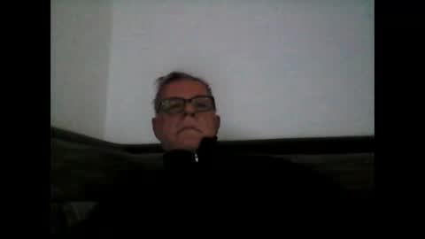 Snapshot of eisbaer1957 chatting on February 1, 7:15 am eisbaer1957 online show from February 1, 7:15 am