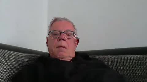 Snapshot of eisbaer1957 chatting on March 9, 11:36 am eisbaer1957 online show from March 9, 11:36 am