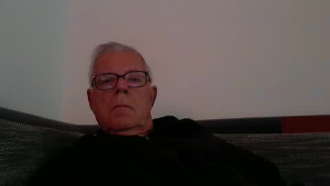 eisbaer1957 online show from October 19, 7:20 am