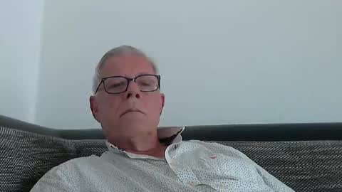 Snapshot of eisbaer1957 chatting on March 21, 2:20 pm eisbaer1957 online show from March 21, 2:20 pm