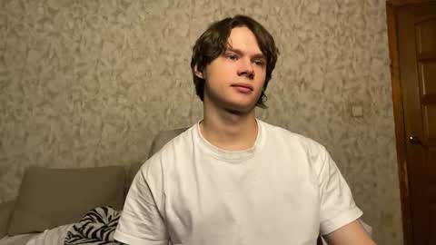 Snapshot of eitanhere chatting on January 12, 5:18 pm Eitan online show from January 12, 5:18 pm