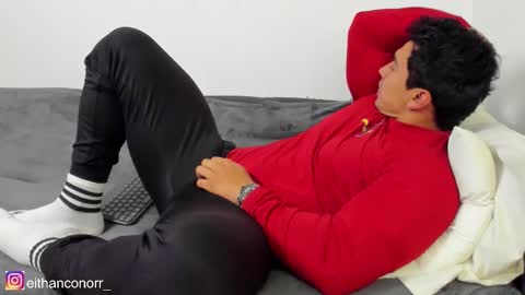 EITHAN CONOR online show from February 6, 2:38 am