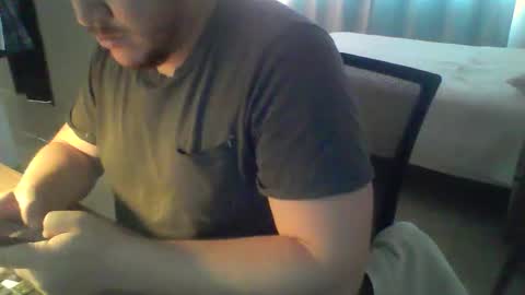 Snapshot of ekudemic chatting on January 8, 8:55 pm Juan Pablo M online show from January 8, 8:55 pm