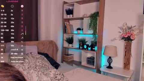 Elis 3 online show from October 10, 9:36 pm