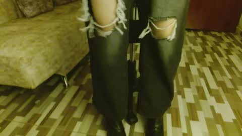 ela_3611 online show from April 10, 3:45 am