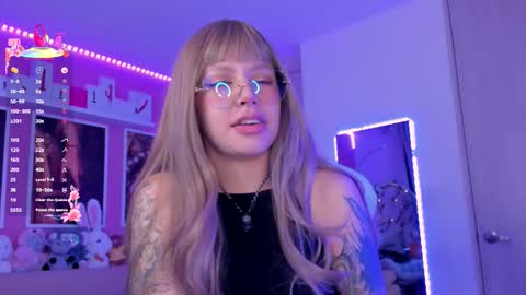 Ela online show from January 9, 5:10 am