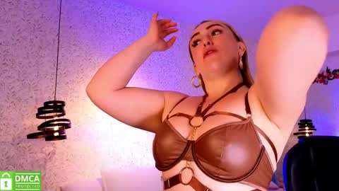 Snapshot of ela_ps chatting on February 22, 12:04 pm LOREIN online show from February 22, 12:04 pm