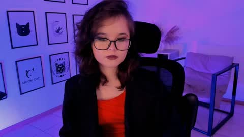Your sweet girl online show from December 13, 6:59 pm