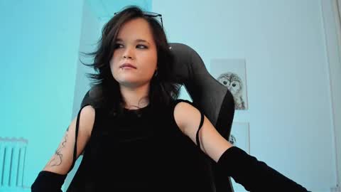 Your sweet girl online show from March 12, 1:47 am