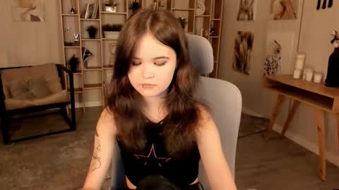 Your sweet girl online show from September 23, 8:01 pm
