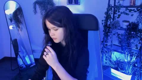 Your sweet girl online show from June 5, 10:37 pm