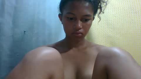 elaliealdy online show from February 17, 7:27 am