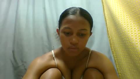 elaliealdy online show from March 28, 6:02 am