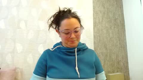 elamurray online show from November 6, 12:17 pm