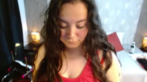 elamurray online show from November 29, 4:15 am