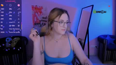 elara_night online show from October 4, 7:23 pm