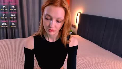 ElaraSun online show from April 20, 7:48 pm