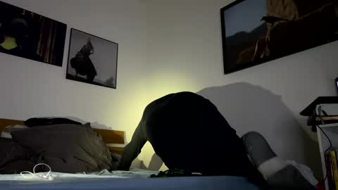 elcretinmo online show from February 8, 5:22 am