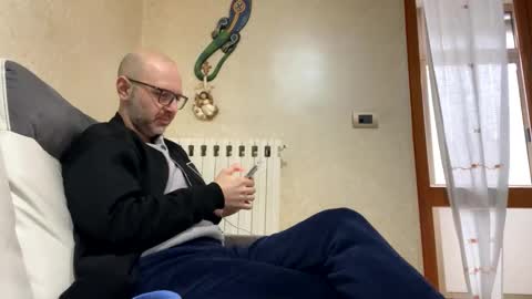 Snapshot of eldiablo844 chatting on December 23, 8:00 am Eldiablo844 online show from December 23, 8:00 am