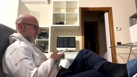 Snapshot of eldiablo844 chatting on January 29, 8:04 pm Eldiablo844 online show from January 29, 8:04 pm