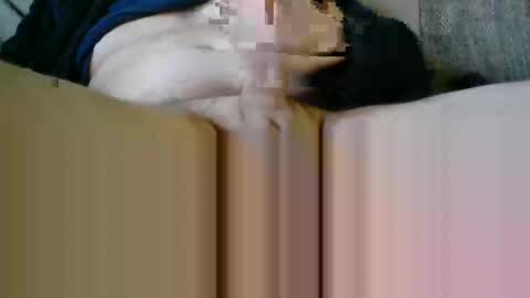 Snapshot of eldonan chatting on February 25, 4:21 pm Nando online show from February 25, 4:21 pm