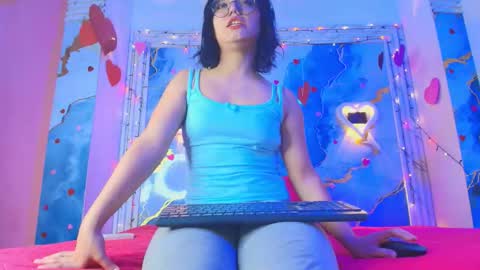 Snapshot of eleanor_rigby5 chatting on February 27, 3:06 am Eleanor Rigby online show from February 27, 3:06 am