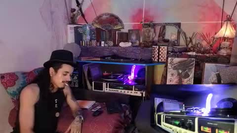 Sir Eleazar online show from November 1, 3:19 am