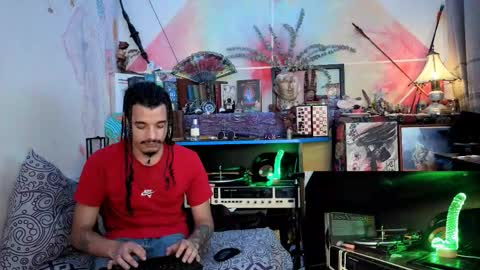 Sir Eleazar online show from December 17, 2:39 am