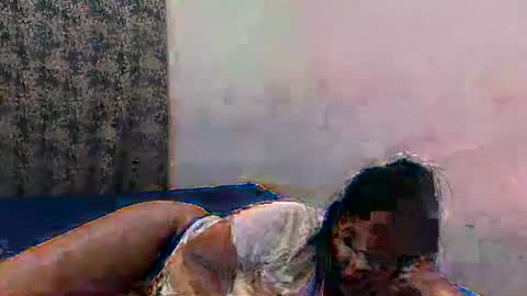 Isabella online show from May 19, 2:29 am